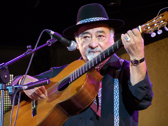Grinfeld - Festival de Cosquín 2011 - Argentino Luna Grinfeld - Festival de Cosquín 2011 - Argentino Luna
